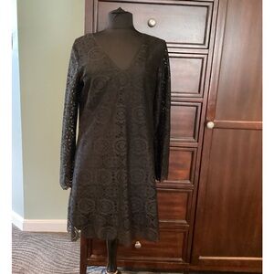 MAX STUDIO Black Lace overlay long sleeved Dress